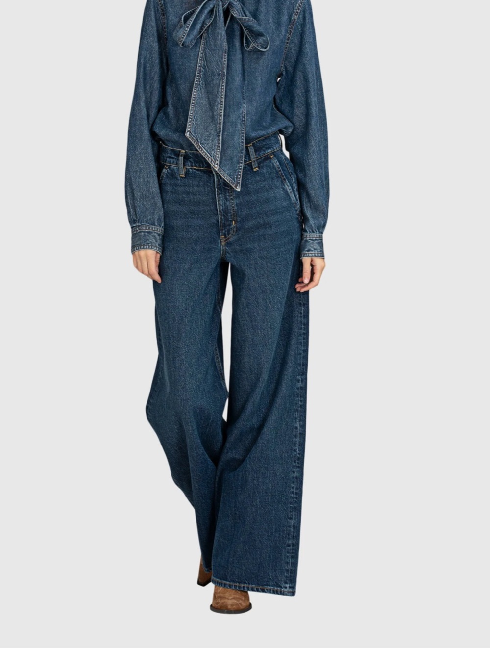 Frame Denim Wide-Leg Jeans in Dark Blue Indigo